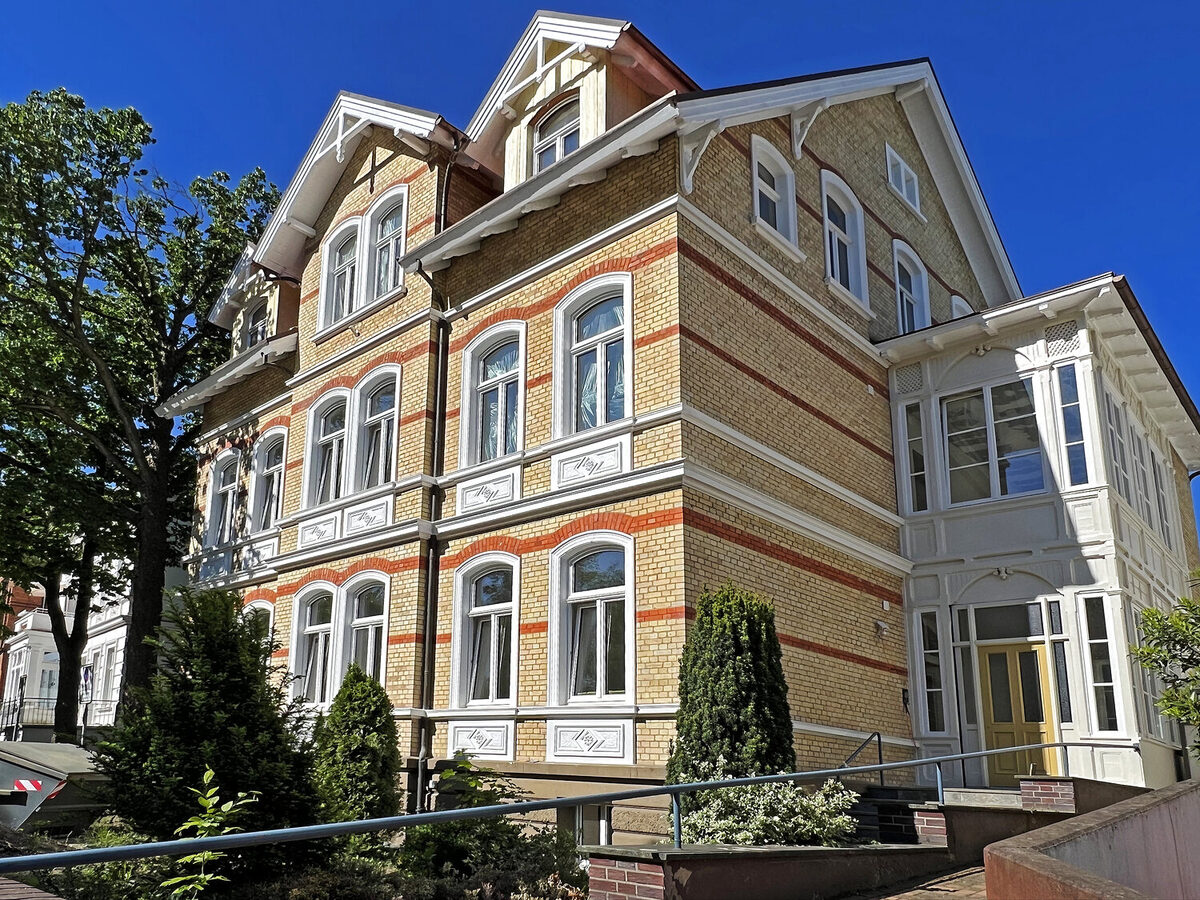 Westkorso 4 in Bad Oeynhausen – Denkmalvilla von 1888 in Kurparklage nach der energetischen Sanierung